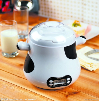 商用酸奶機(jī) 上海超承機(jī)械單開門酸奶機(jī)價格與特點(diǎn)解析